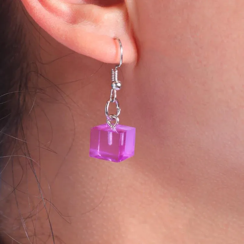 Moule silicone bijoux boule perles carrées 6 trous