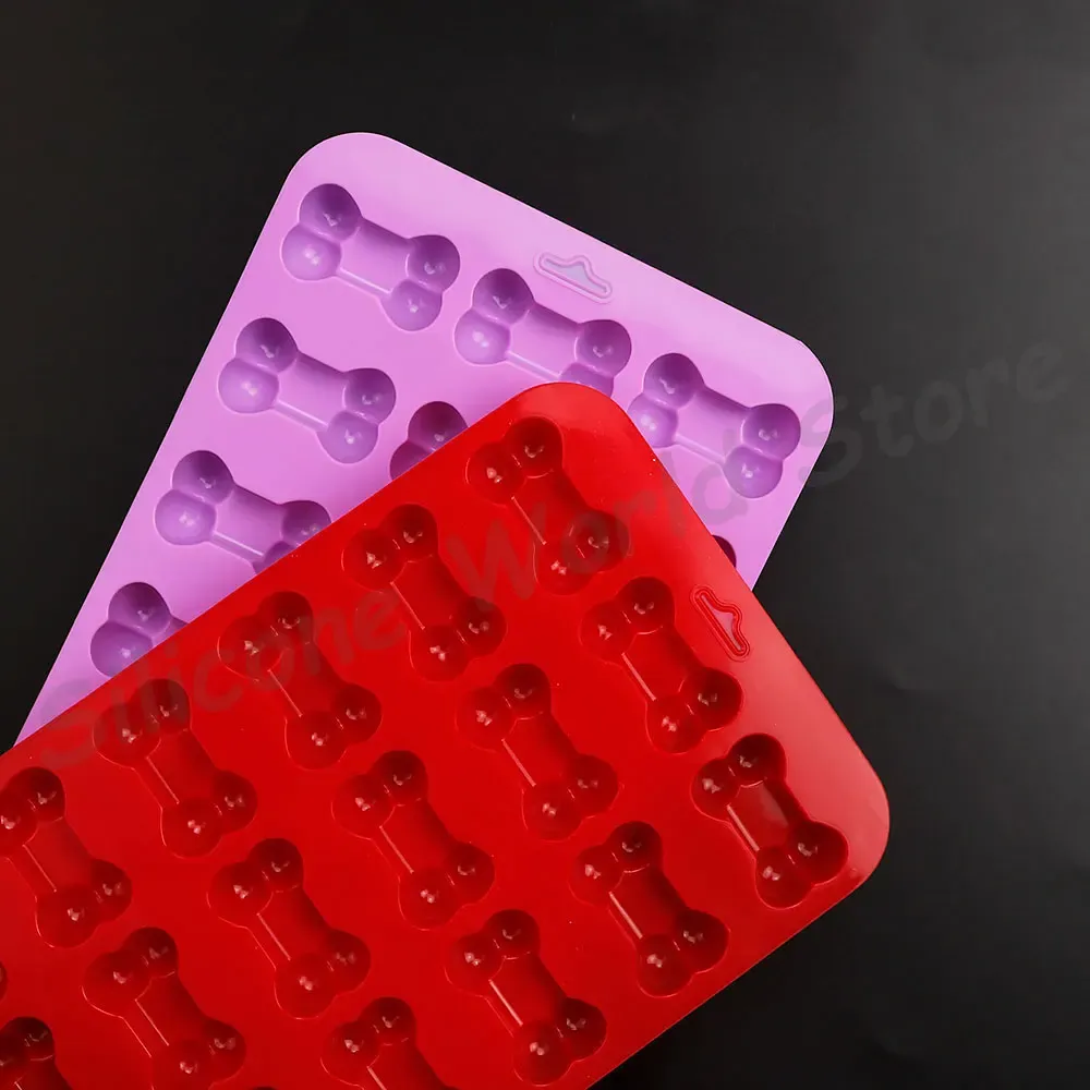 Moule silicone chien pour chocolat et gâteau