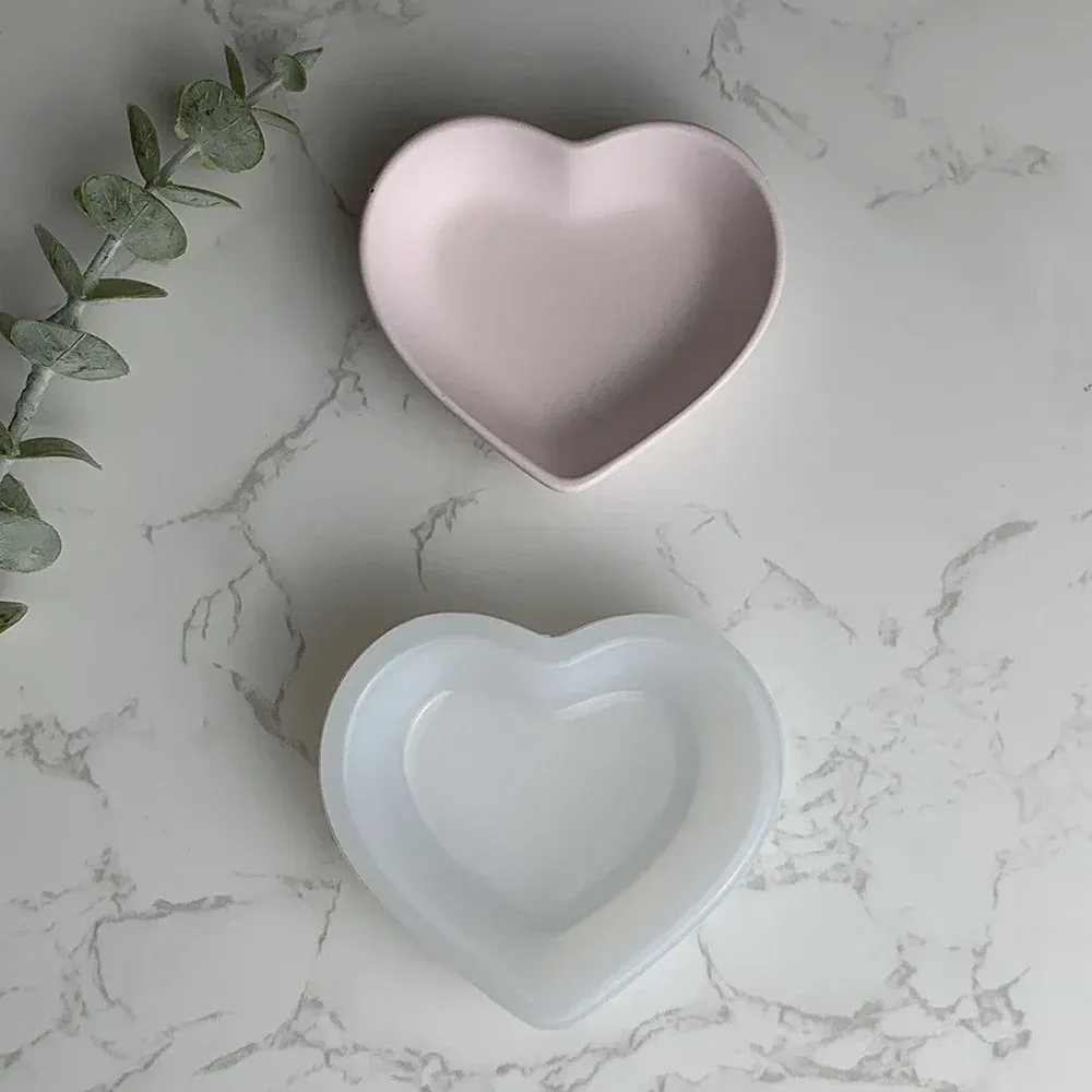 Moule silicone cœur pour rangement bijoux