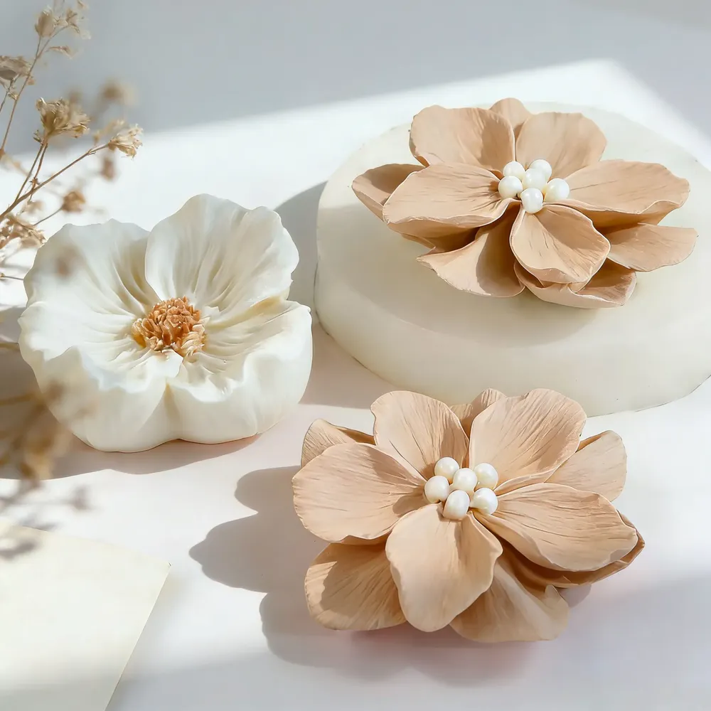 Moule silicone fleurs pour bougies, savons et résine