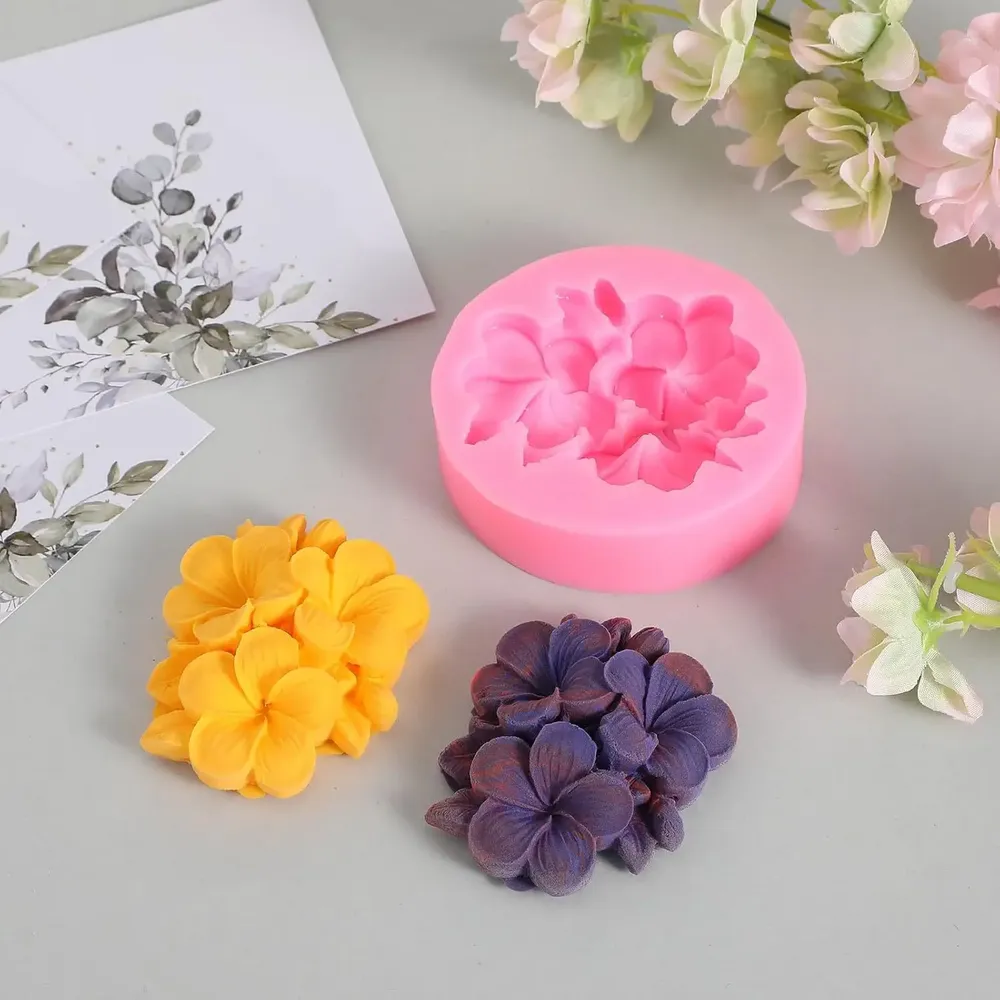 Moule silicone floral 3D pour bougie et savon