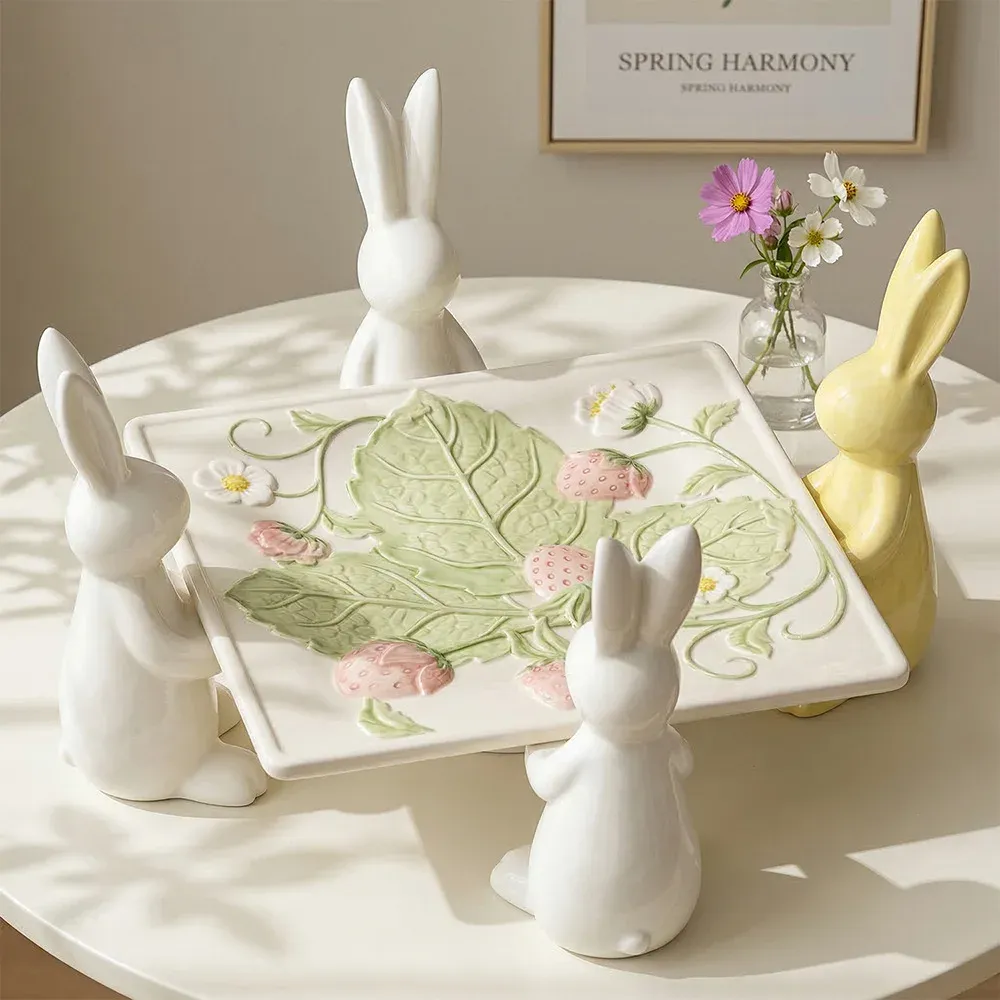 Moule silicone lapin debout plateau fruits décoration
