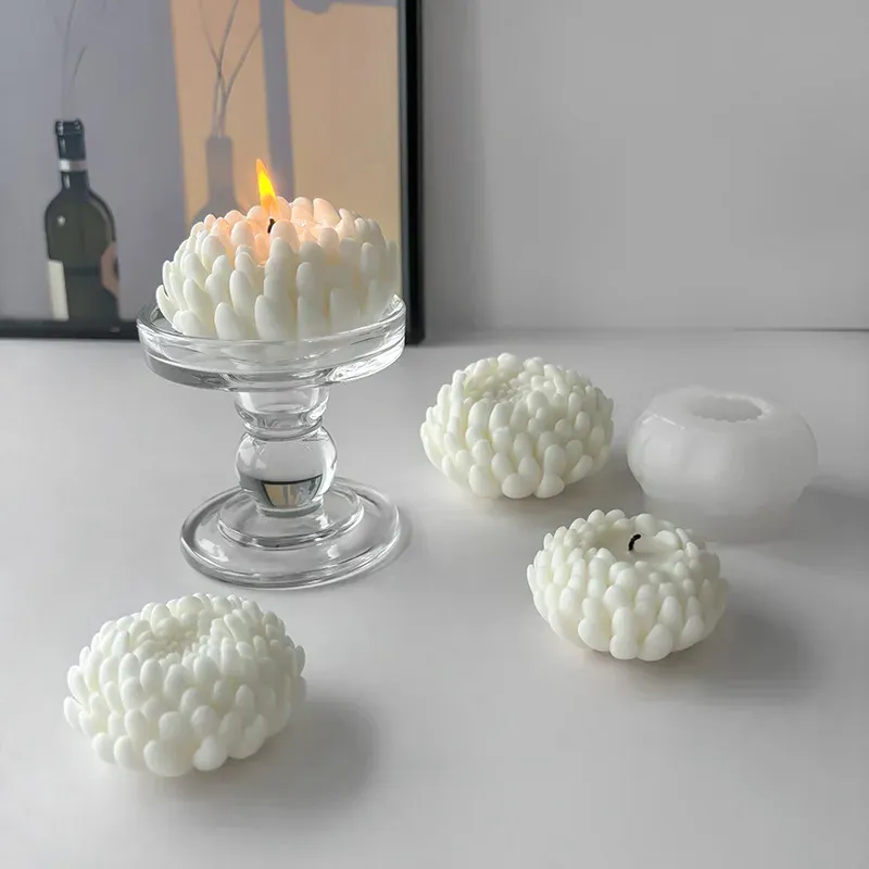 Moule silicone marguerite pour bougie et savon