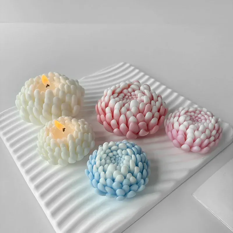 Moule silicone marguerite pour bougie et savon
