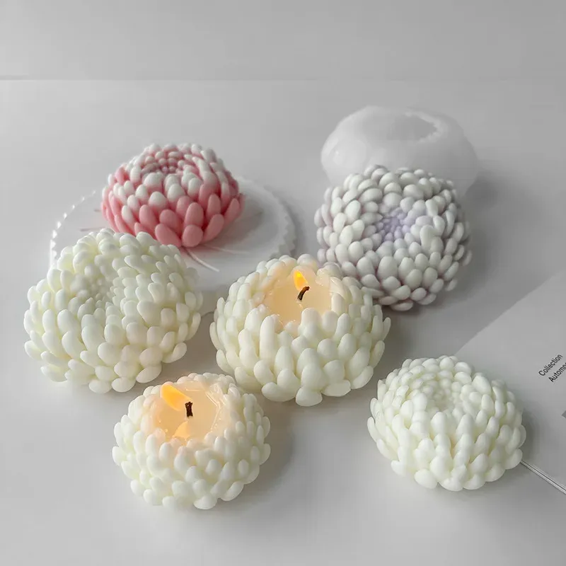 Moule silicone marguerite pour bougie et savon