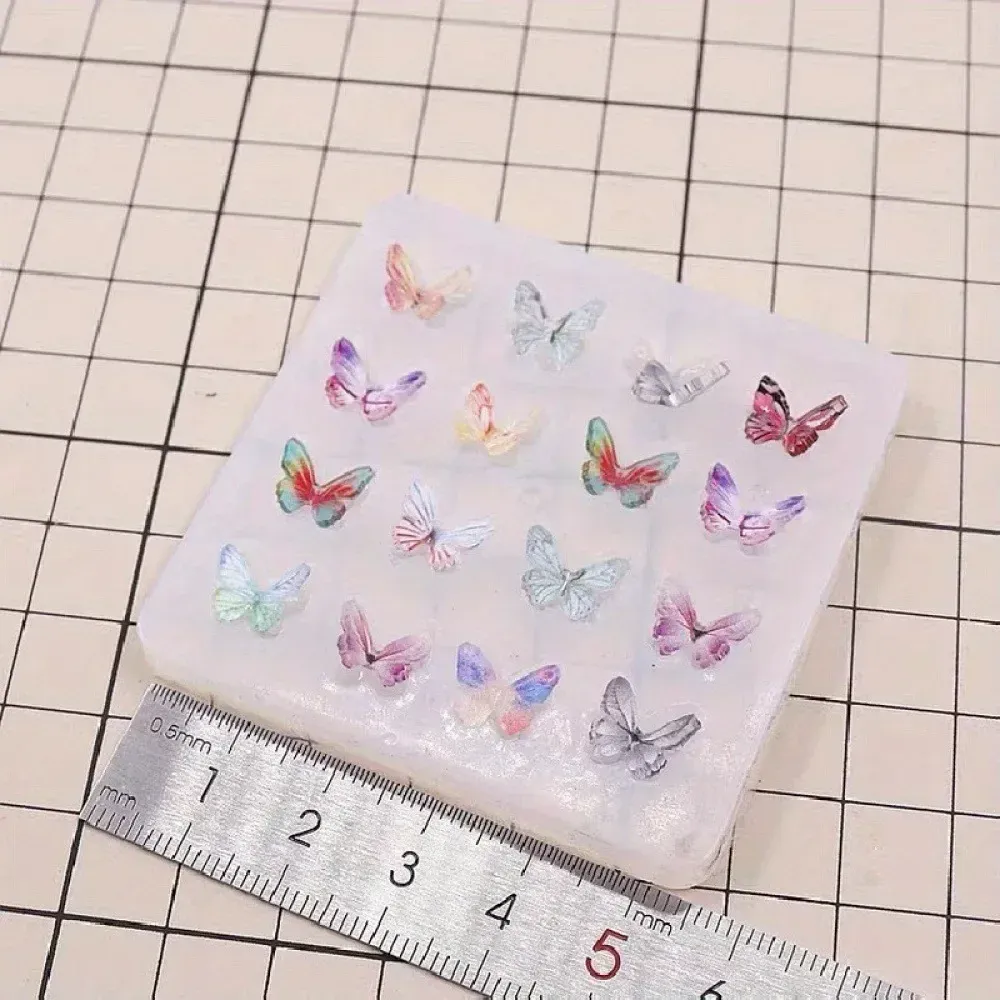 Moule silicone papillon pour breloques et bijoux DIY