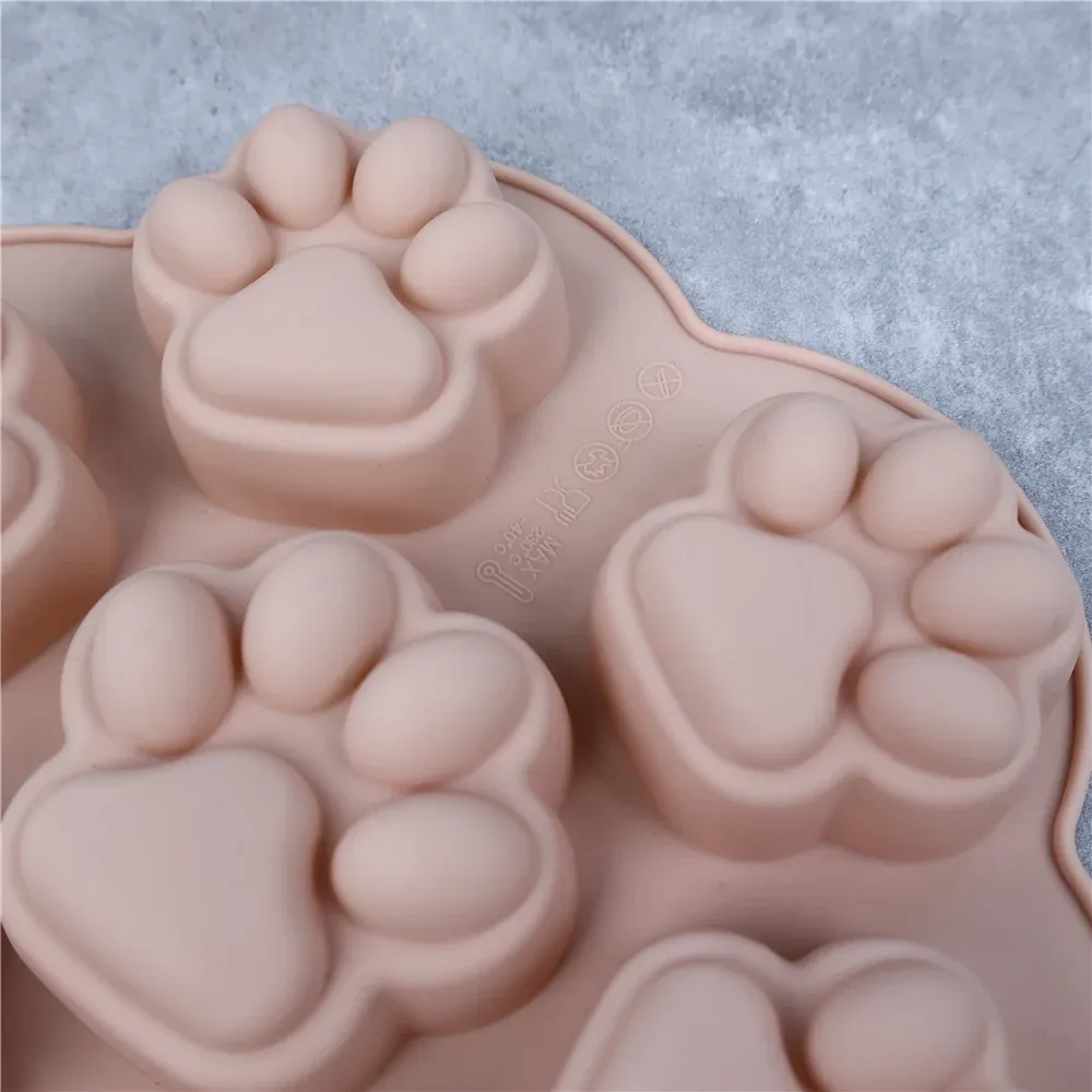 Moule silicone patte de chat pour bonbons et savons