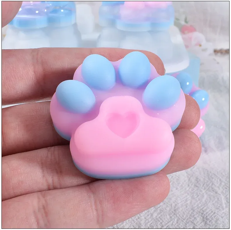 Moule silicone patte de chat pour porte-clés et bijoux