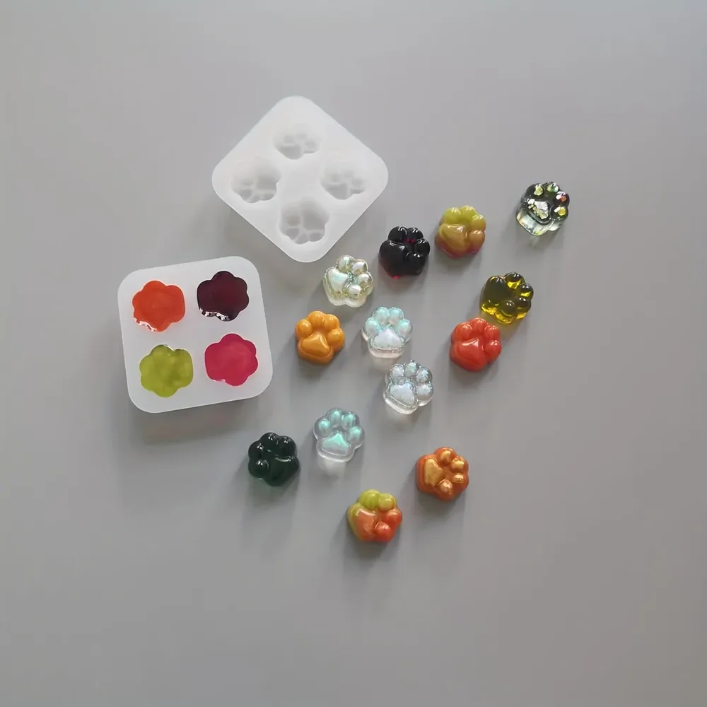 Moule silicone patte de chat pour résine et bougies