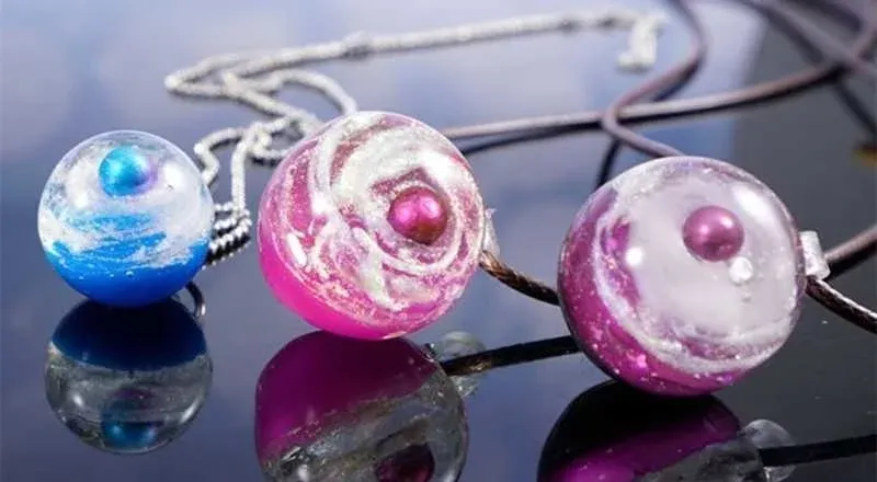 Moule silicone perles 9 à 25 mm pour bijoux résine