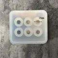 Moule silicone perles rectangulaires carrées 6 trous – 4