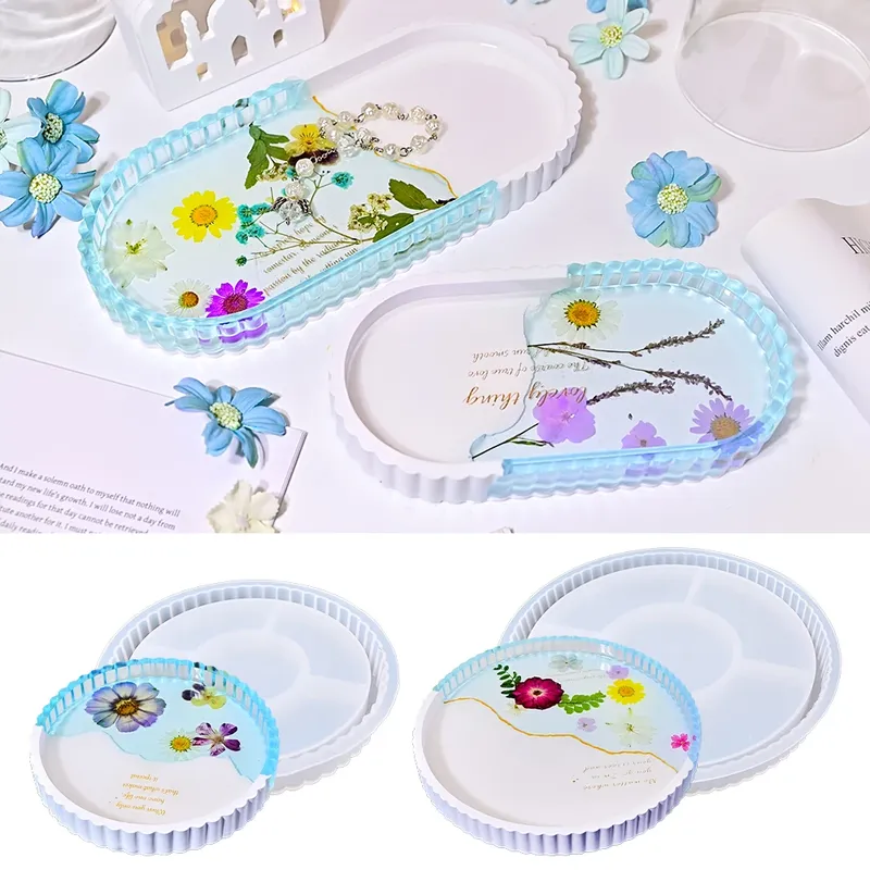 Moule silicone plateau ovale bord rayé pour résine