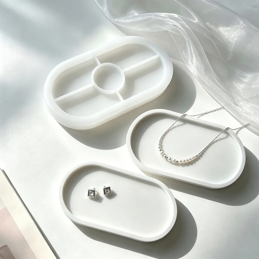 Moule silicone plateau ovale plâtre et ciment