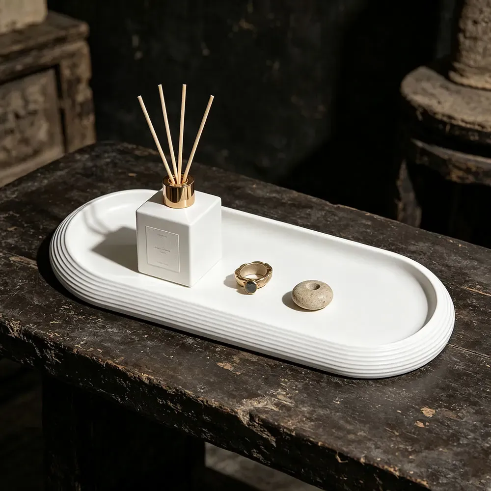 Moule silicone plateau ovale rayé béton résine