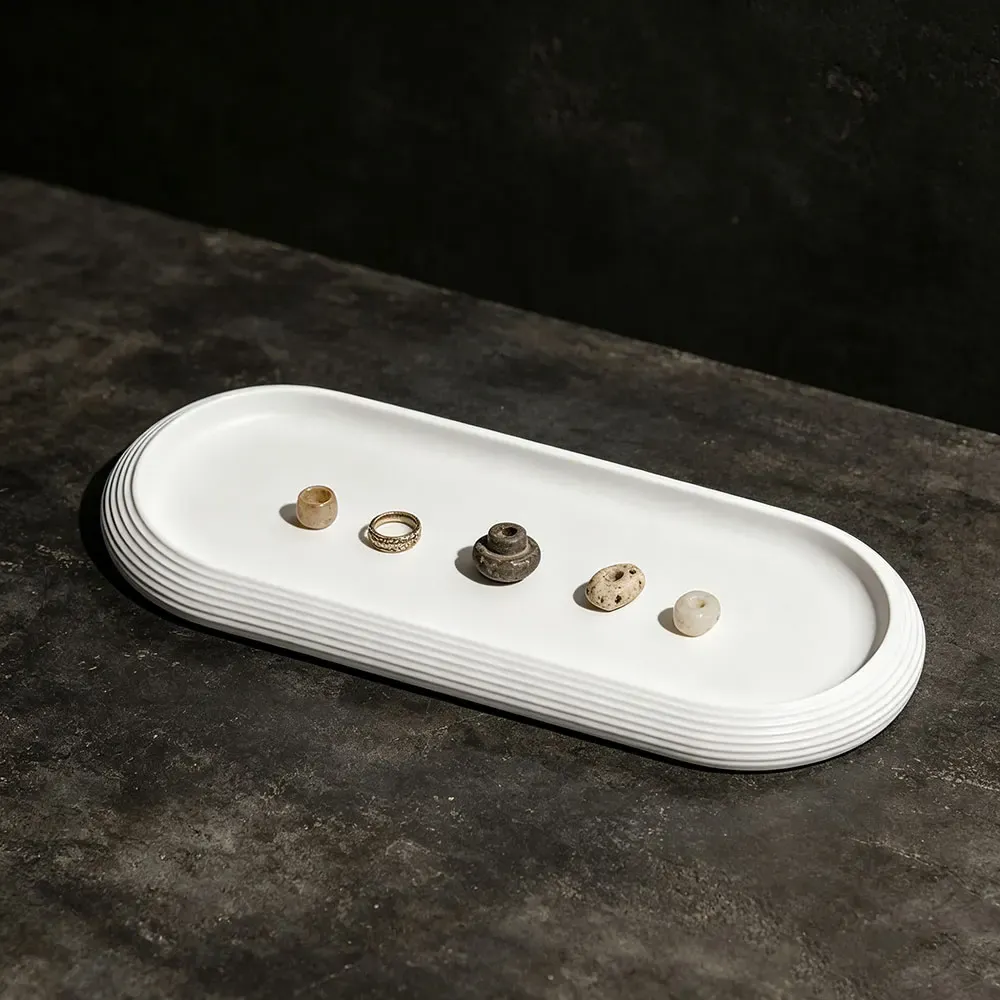 Moule silicone plateau ovale rayé béton résine