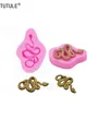 Moule silicone serpent pour gâteaux et résine – Couleur Rose