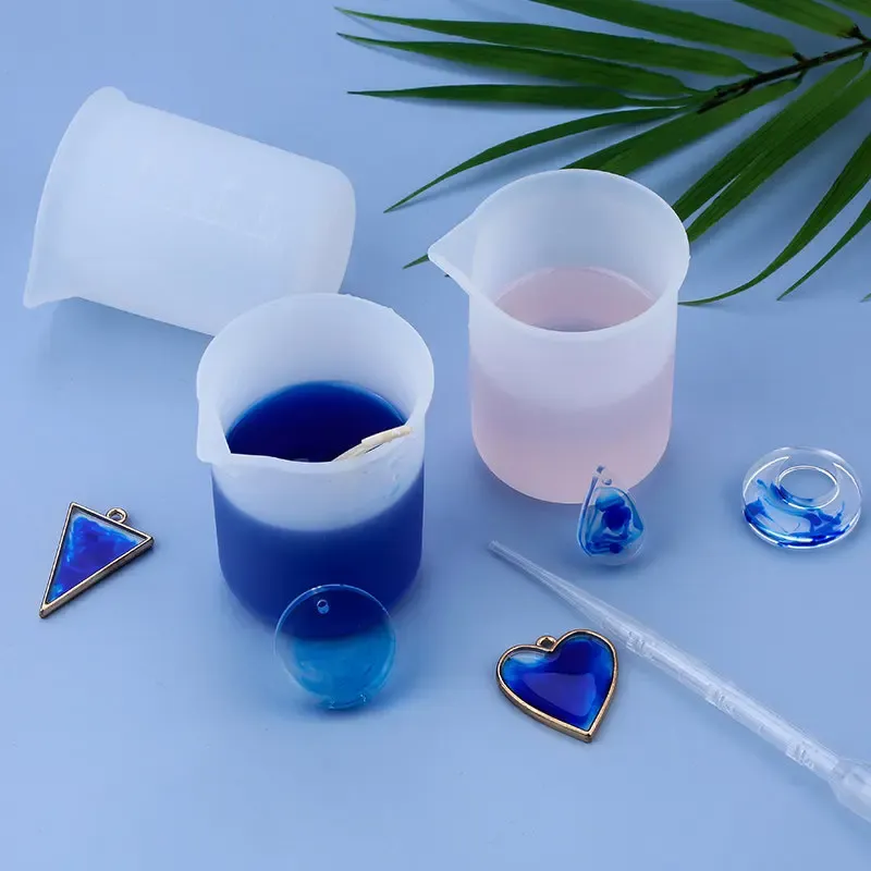 Tasse mesure silicone 100ml avec bâtonnet silicone