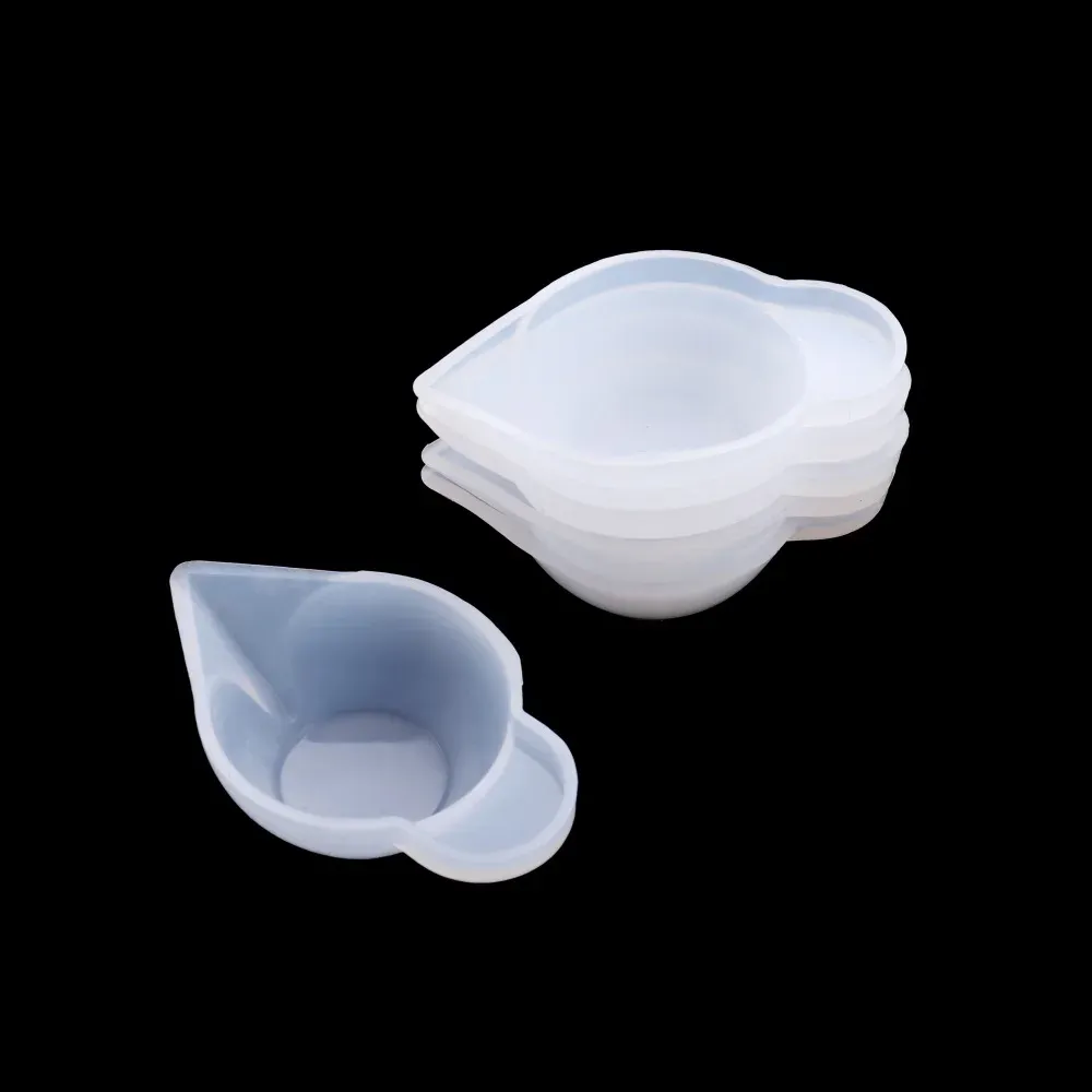 Tasses mesure silicone 10ml 5 pièces avec bâtonnets